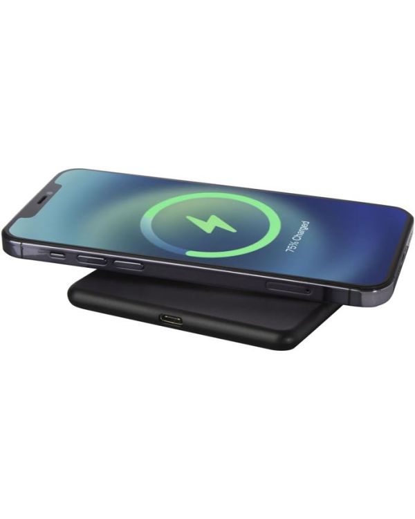 Loop 10W Recycled Plastic Wireless Charging Pad